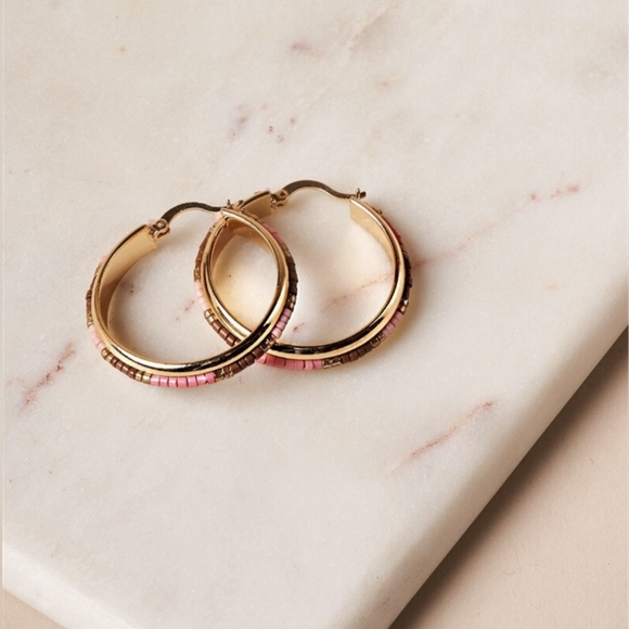 Pretty Gold Toned Boho Chic Pink and Brown Beaded Hoop Earrings - Picture 4 of 5